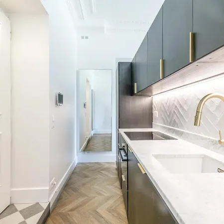 Lb Vacation I Luxurious 1br With Parking & Terrace Apartmán Cannes