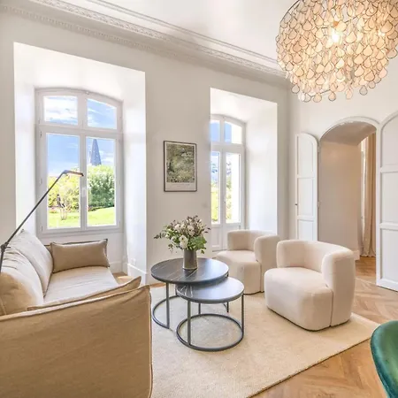 Cannes Private Terrace, Sea View & Parking *